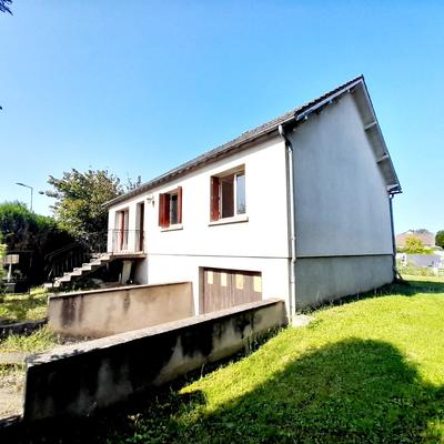 Maison - 84 m² - 4 pièces