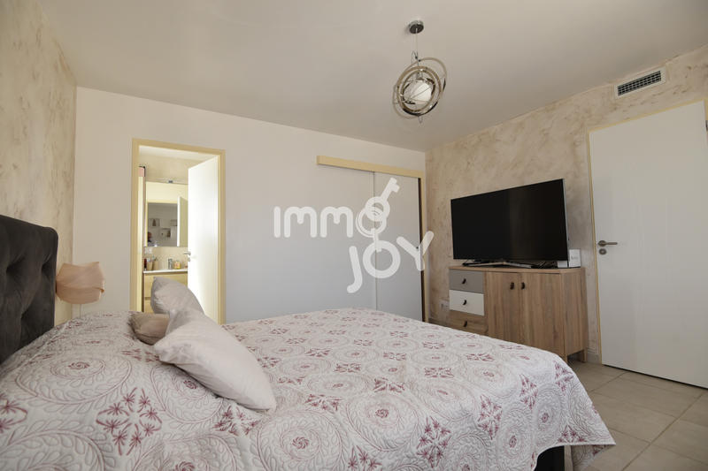 Maison - 136 m² - 6 pièces