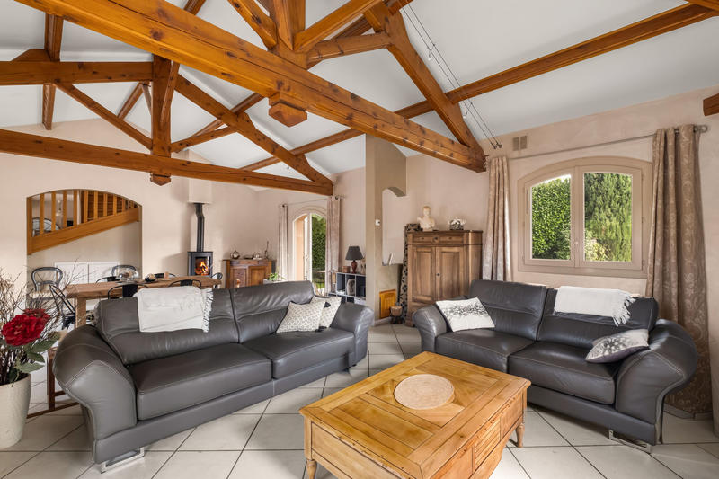 Maison - 157 m² - 6 pièces