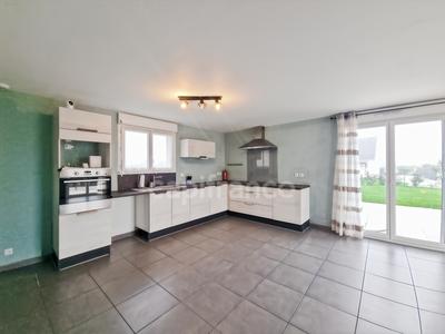 Maison - 91 m² - 6 pièces