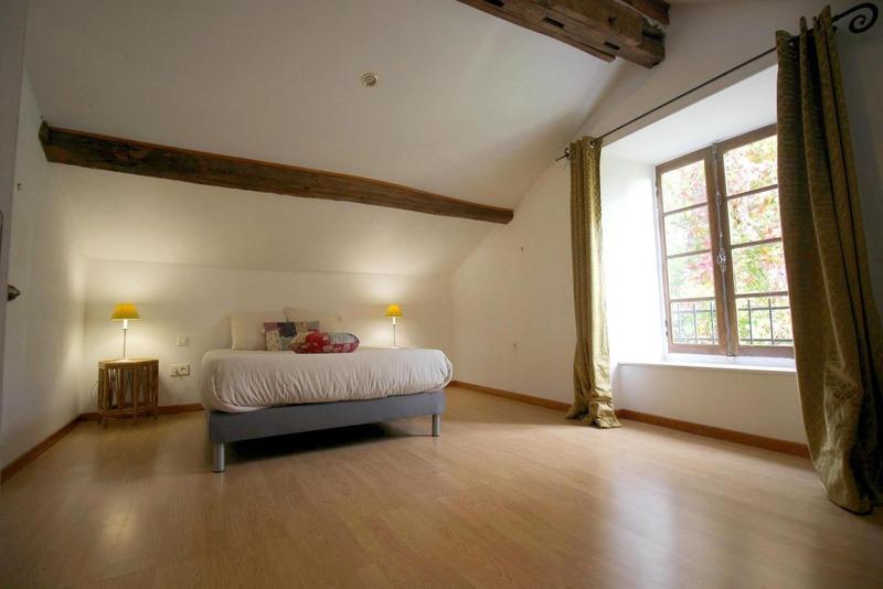 Maison - 267 m² - 8 pièces