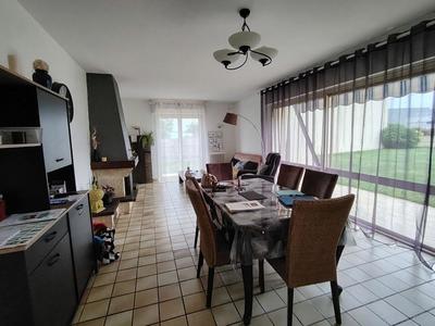 Maison - 135 m² - 5 pièces