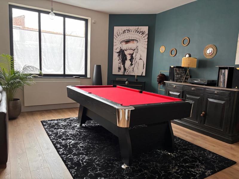 Maison - 200 m² - 8 pièces