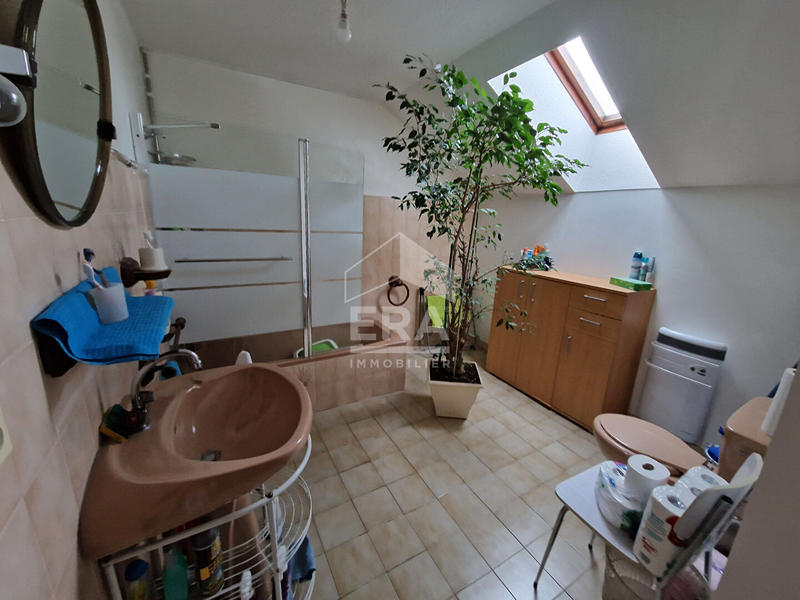 Maison - 121 m² - 5 pièces