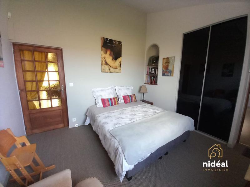 Maison ancienne - 185 m² - 7 pièces