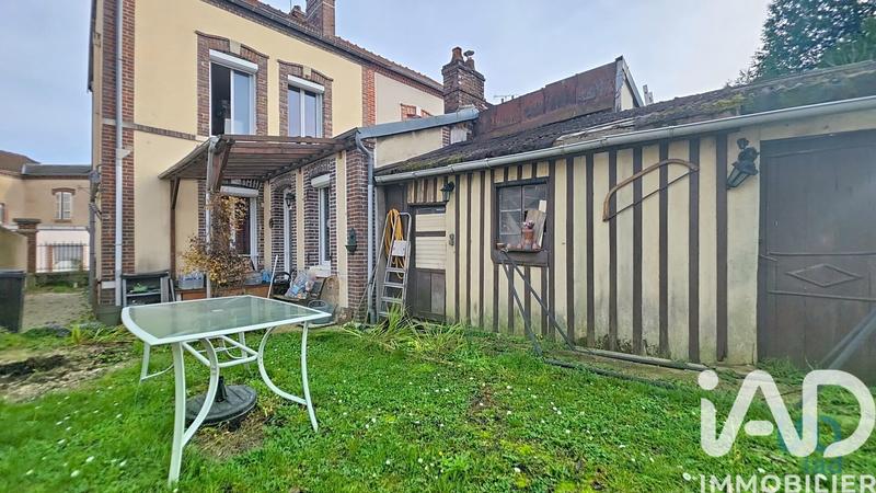 Maison - 89 m² - 5 pièces