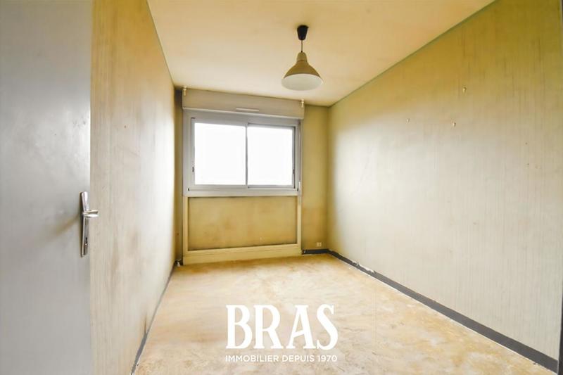 Appartement - 81 m² - 4 pièces