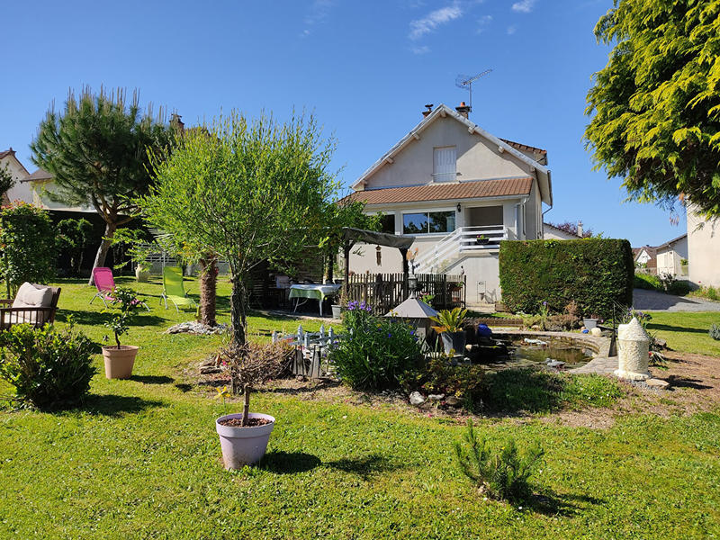 Maison - 111 m² - 6 pièces