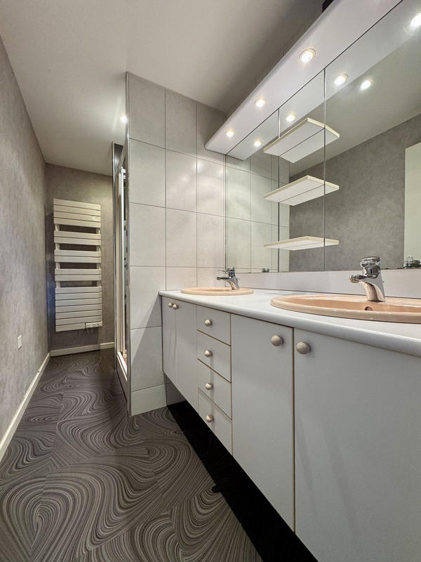 Maison - 105 m² - 4 pièces