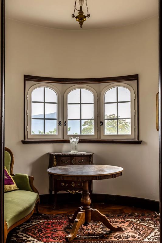 Château - 600 m² - 12 pièces