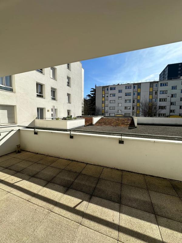 Appartement - 77 m² - 4 pièces