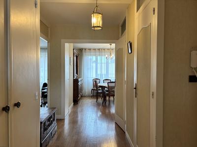 Appartement - 83 m² - 4 pièces