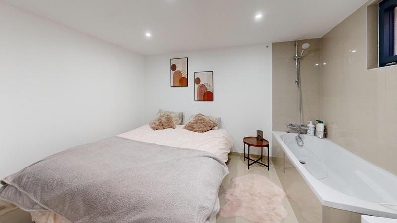 Maison - 187 m² - 4 pièces