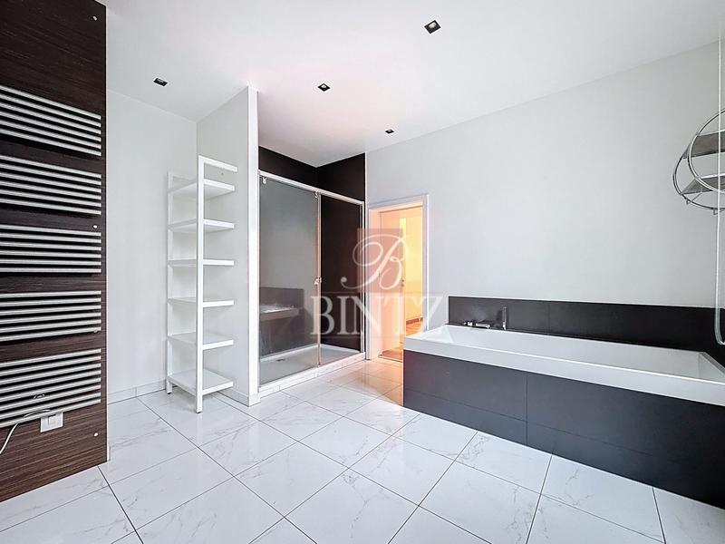 Appartement - 78 m² - 2 pièces