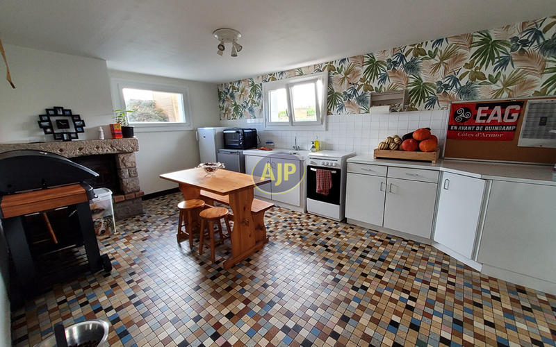 Maison - 178 m² - 7 pièces