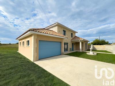 Maison de maîtres - 185 m² - 6 pièces