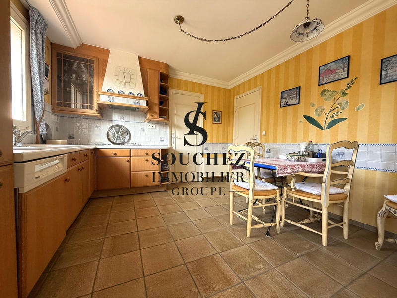 Maison - 165 m² - 6 pièces