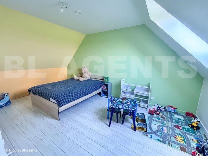 Pavillon - 110 m² - 6 pièces