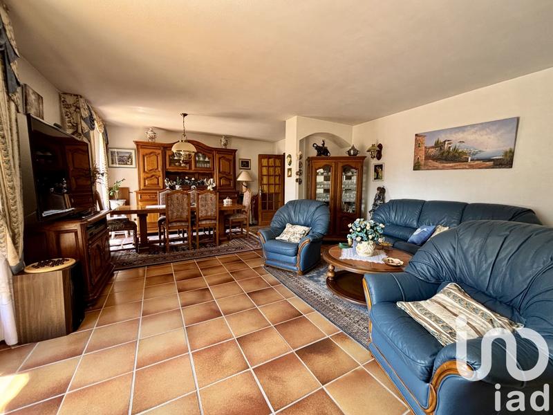 Maison - 203 m² - 8 pièces