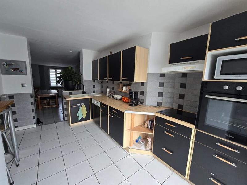 Maison - 85 m² - 4 pièces