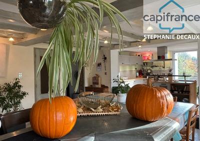 Maison - 147 m² - 8 pièces