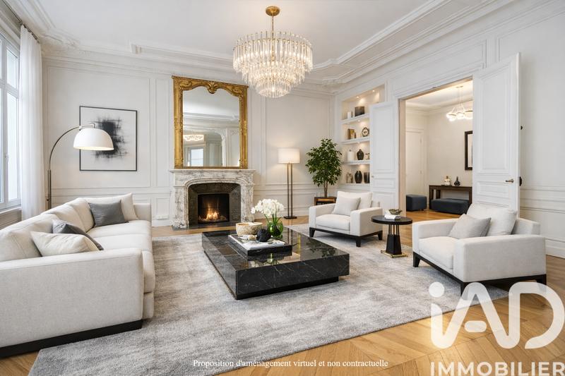 Appartement - 240 m² - 8 pièces