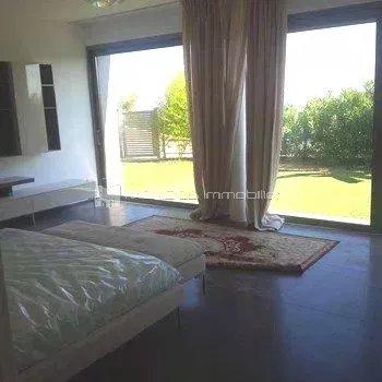 Villa - 380 m² - 8 pièces