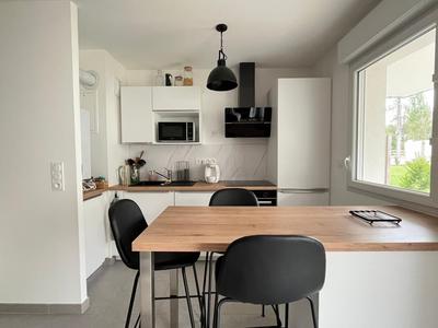 Appartement - 92 m² - 4 pièces