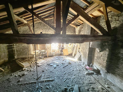 Appartement - 83 m² - 4 pièces