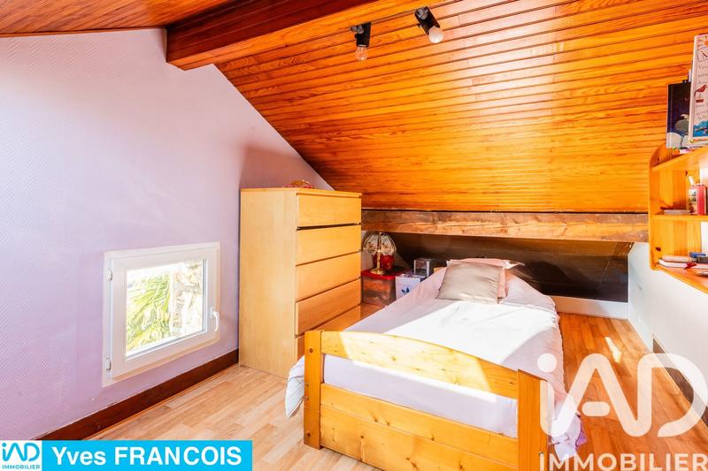 Maison - 98 m² - 5 pièces