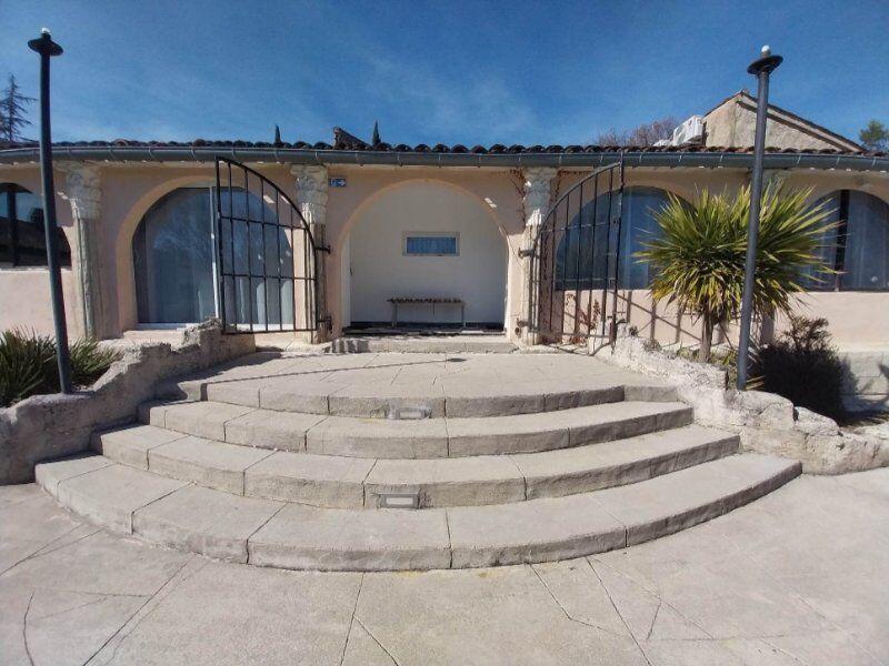 Immeuble - 2 100 m²