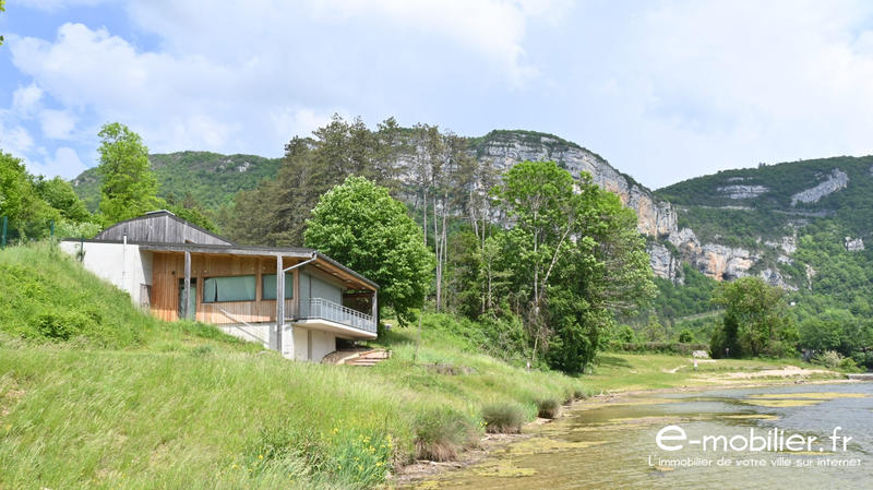 Fonds de commerce - Hôtellerie / Restauration - 150 m²