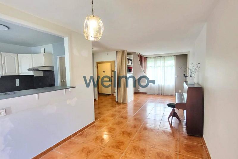 Maison - 83 m² - 4 pièces