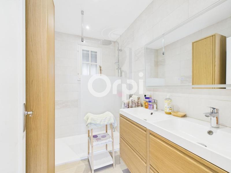 Maison - 136 m² - 4 pièces