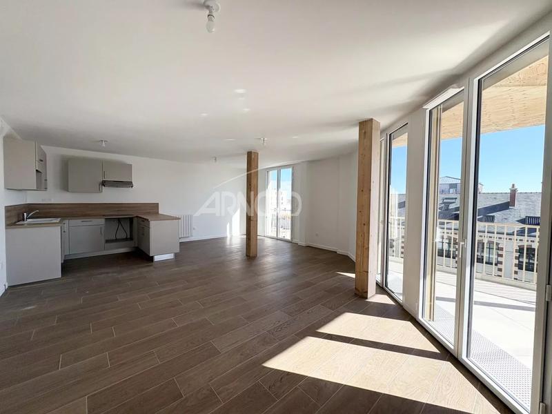 Appartement - 103 m² - 4 pièces