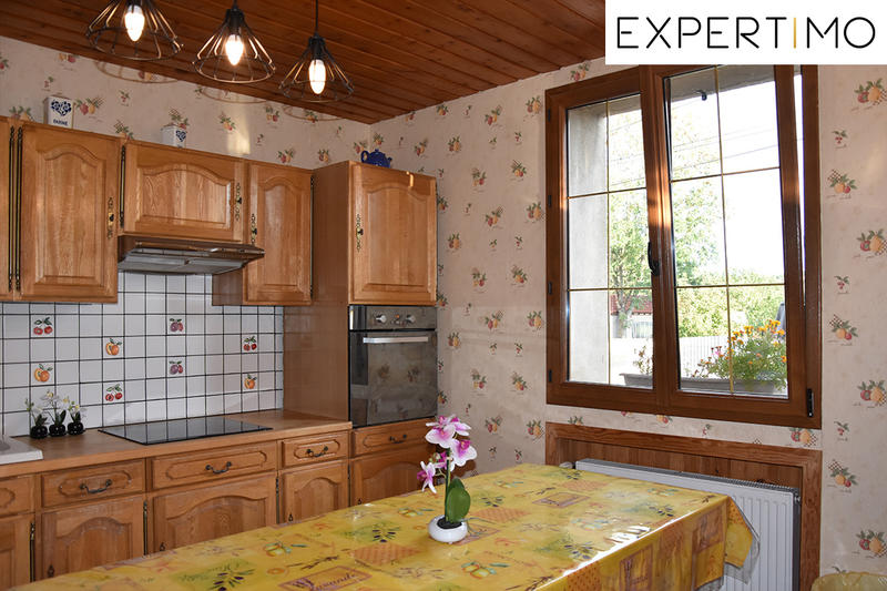 Maison - 190 m² - 9 pièces