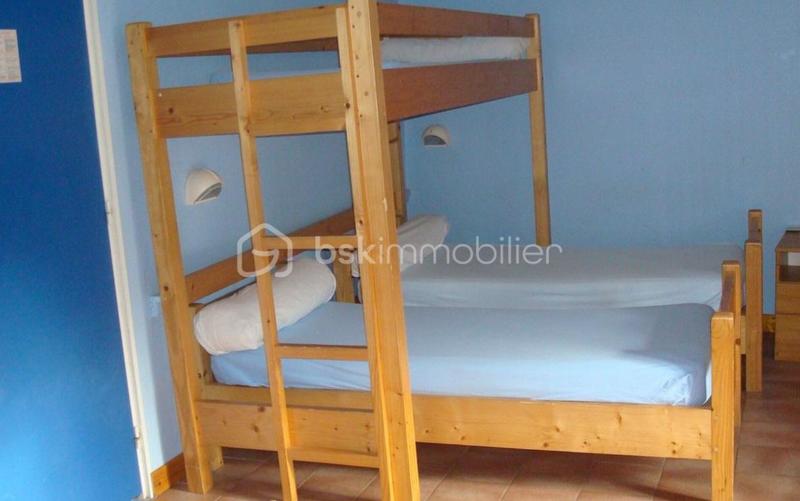 Appartement - 700 m² - 20 pièces