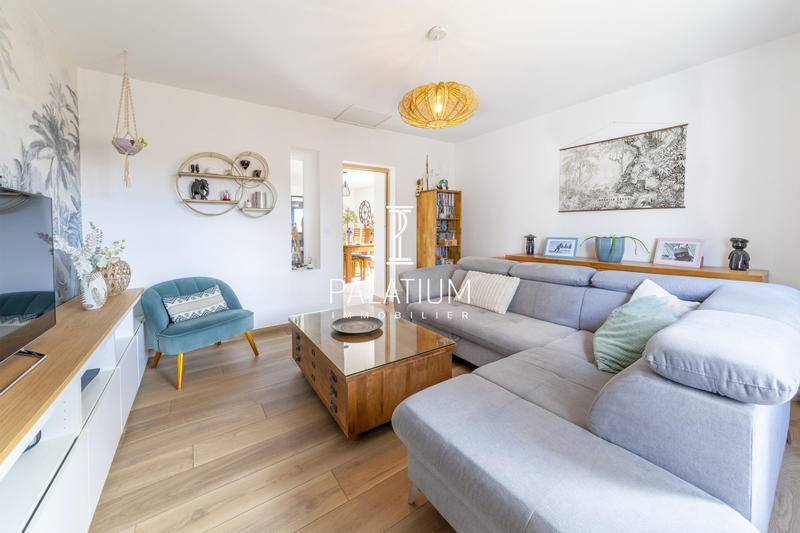 Maison - 138 m² - 6 pièces