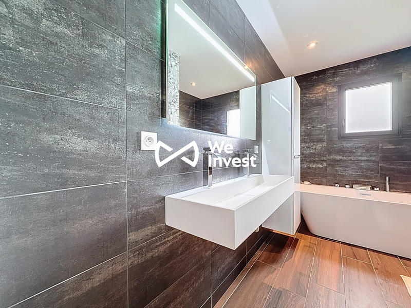 Villa - 190 m² - 5 pièces