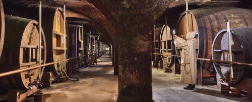 Caves et Distillerie de la Chartreuse