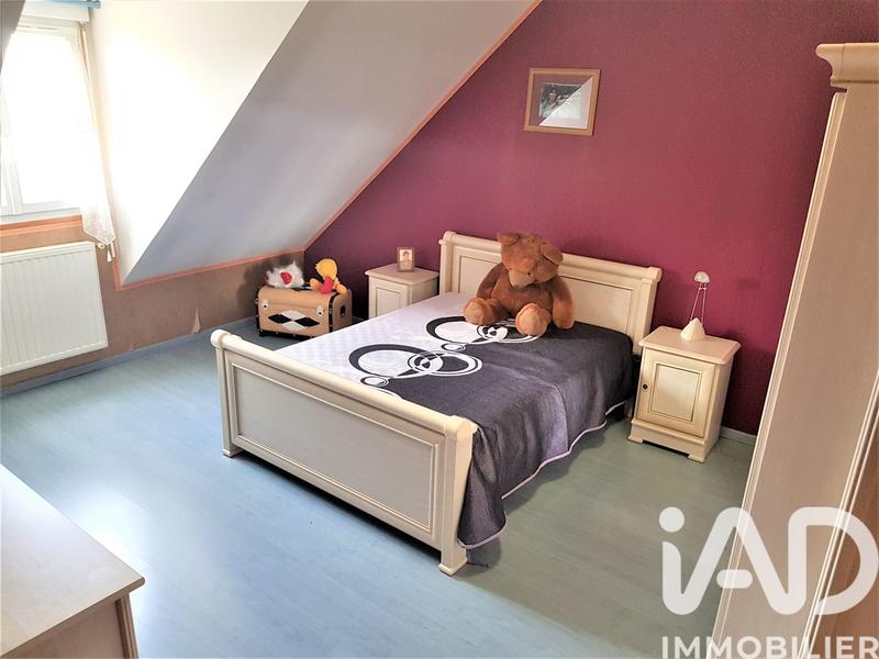 Maison - 185 m² - 7 pièces