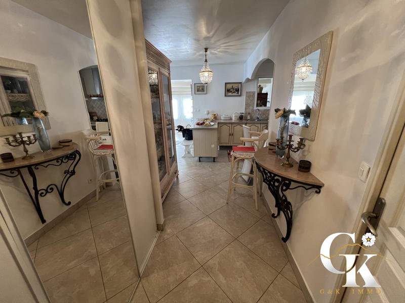 Villa - 365 m² - 15 pièces