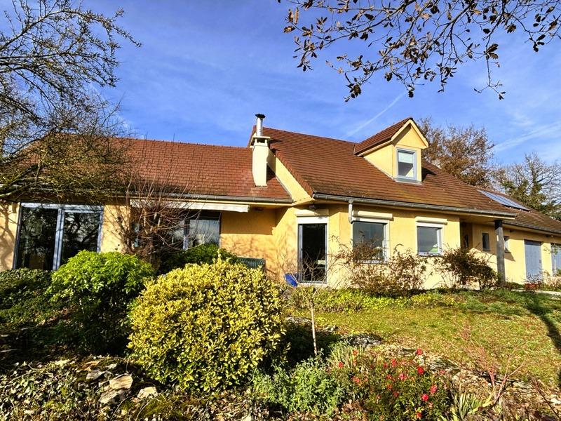 Maison - 178 m² - 5 pièces