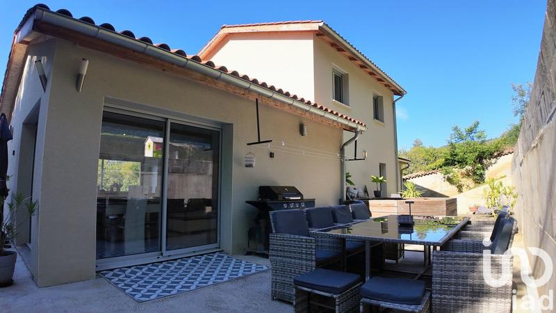 Maison - 125 m² - 5 pièces