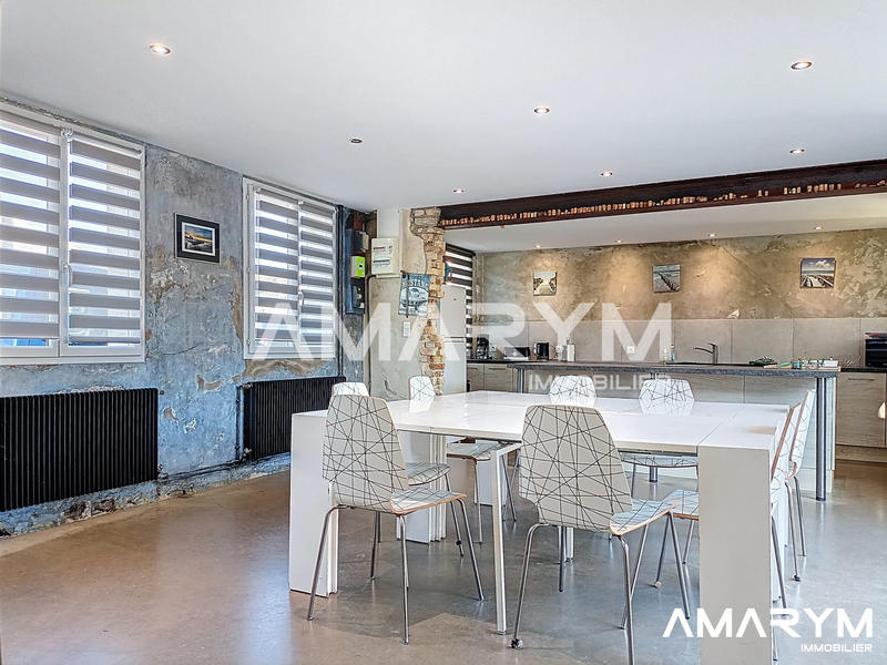 Maison - 130 m² - 6 pièces