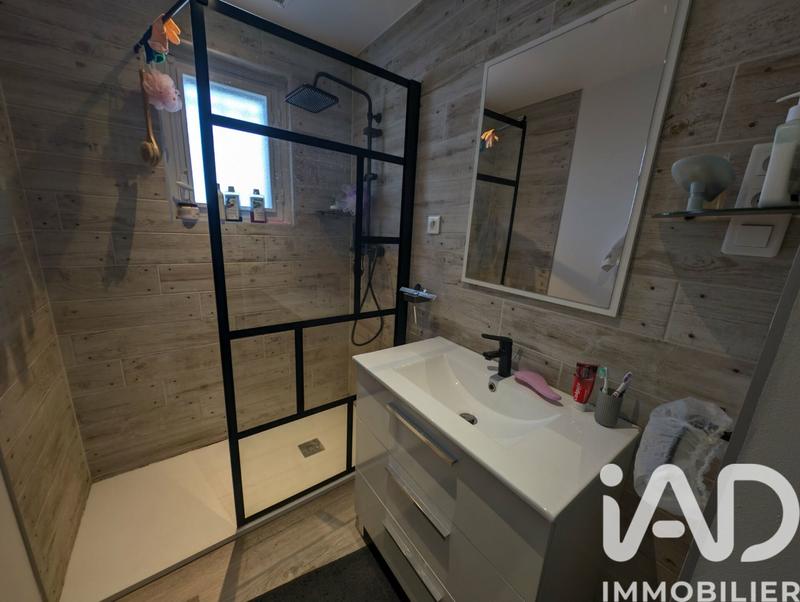 Maison - 102 m² - 4 pièces