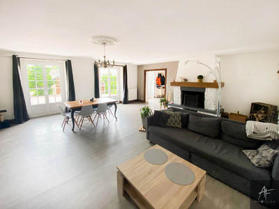 Maison - 170 m² - 6 pièces