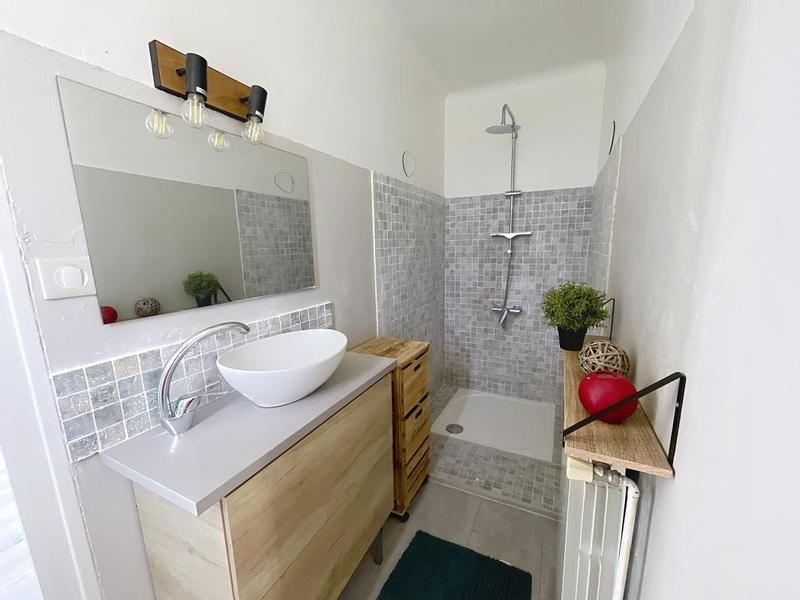 Maison - 193 m² - 8 pièces