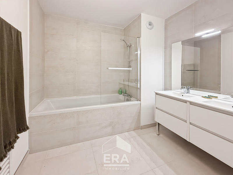 Appartement - 89 m² - 4 pièces