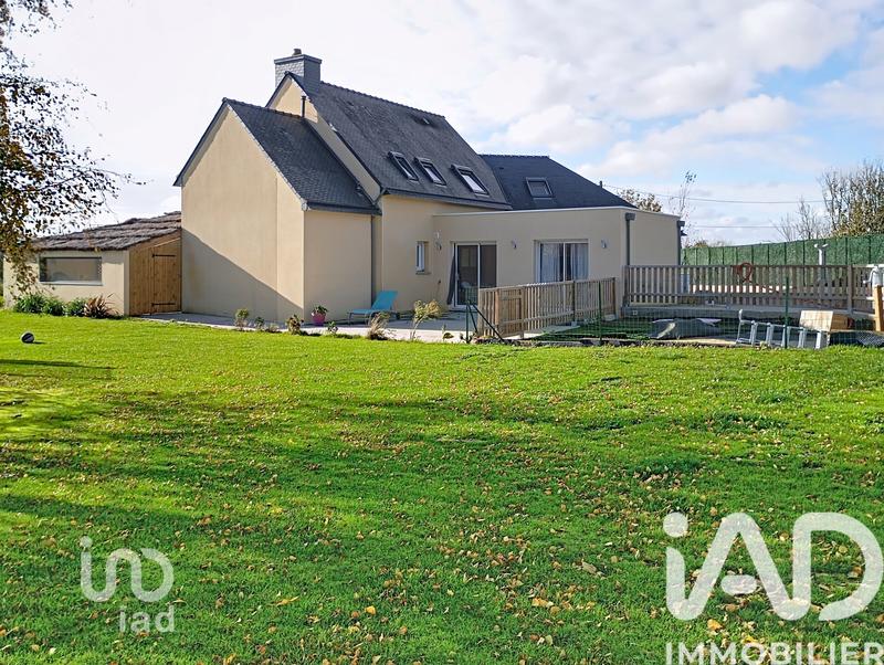 Maison - 174 m² - 8 pièces